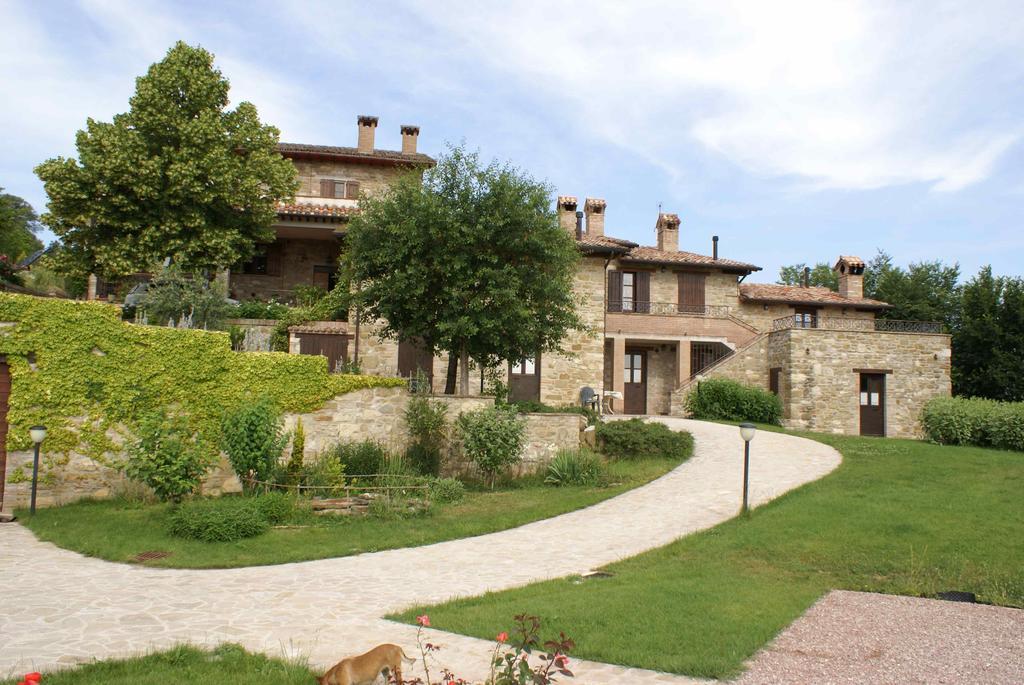 Villa Fonte Chiara Gubbio Habitación foto